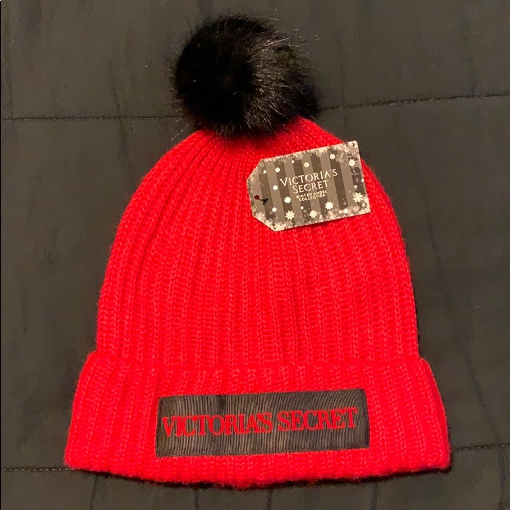 Victoria’s Secret Winter Beanie with Pom